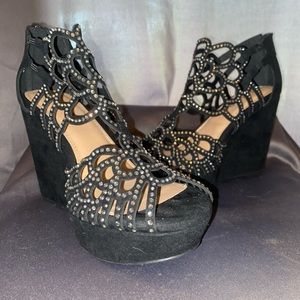 Torrid heels